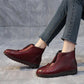 Non-slip ankle boots in synthetic leather: elegance and safety for everyday use 